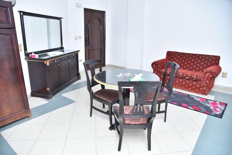 Royal Pyramids Hotel 카이로 외부 사진