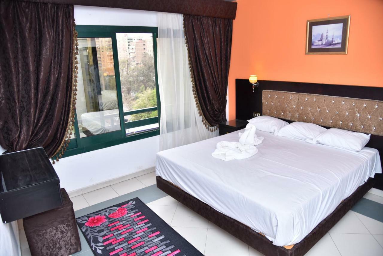 Royal Pyramids Hotel 카이로 외부 사진