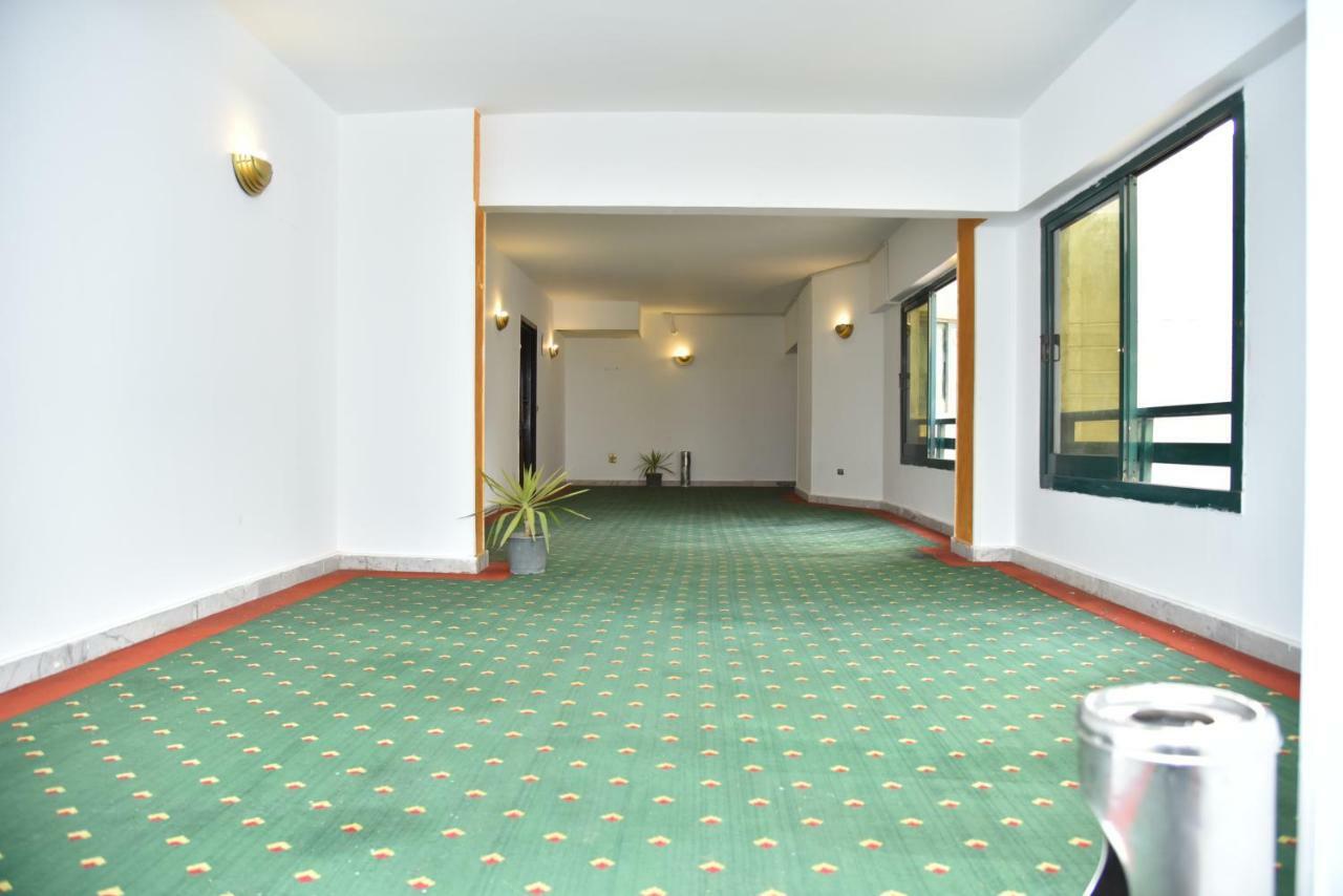 Royal Pyramids Hotel 카이로 외부 사진