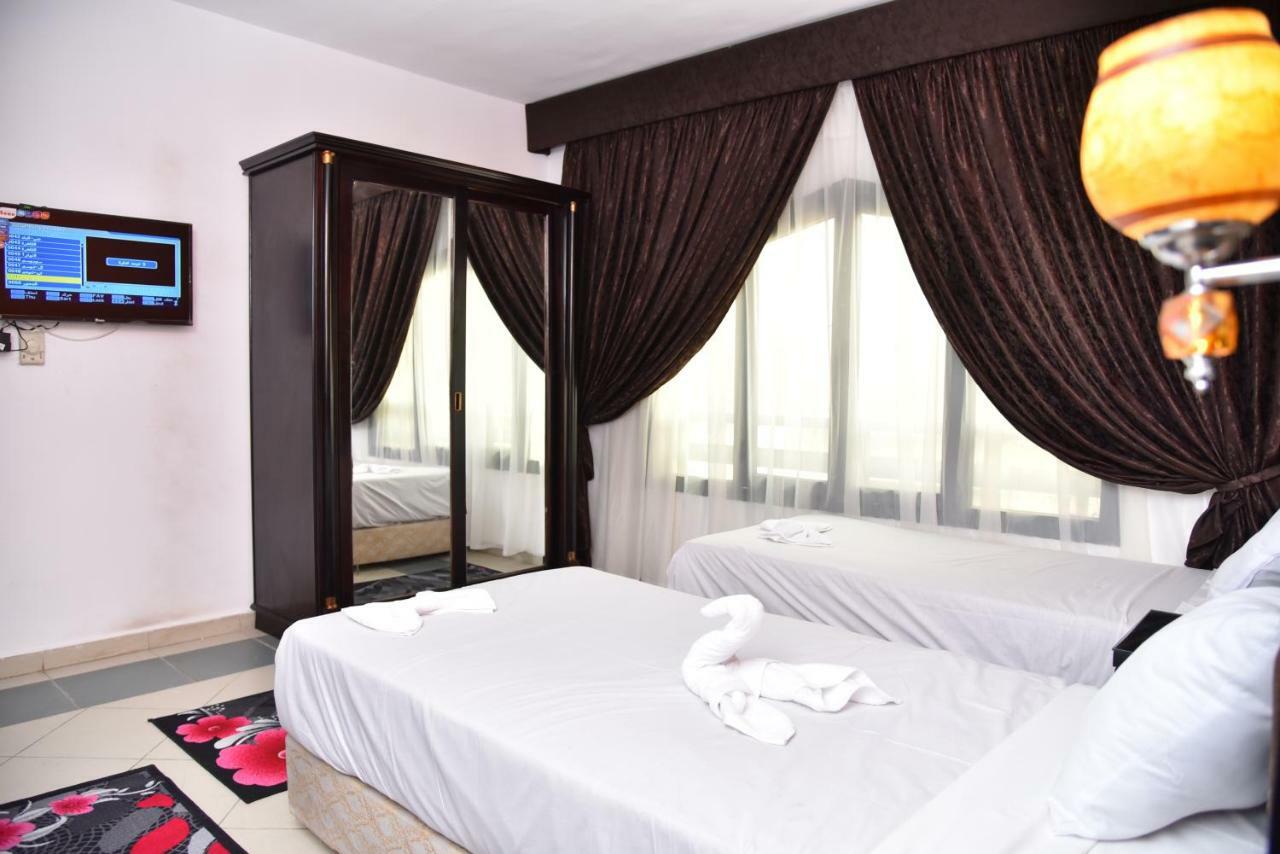 Royal Pyramids Hotel 카이로 외부 사진