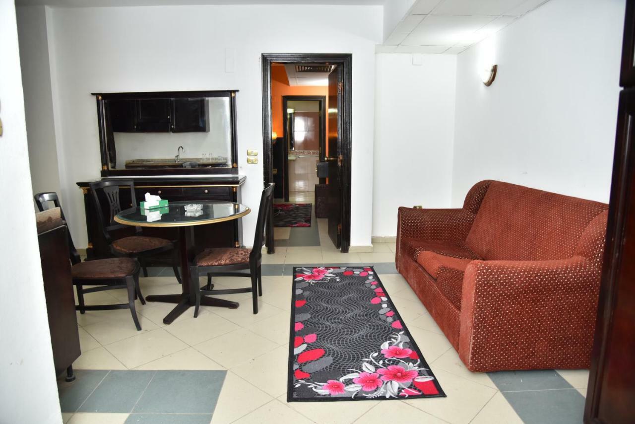 Royal Pyramids Hotel 카이로 외부 사진