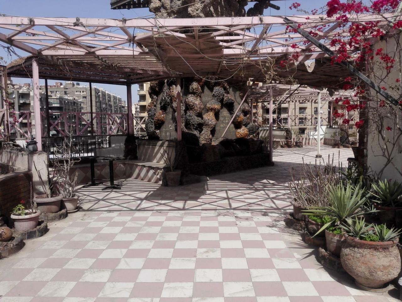 Royal Pyramids Hotel 카이로 외부 사진